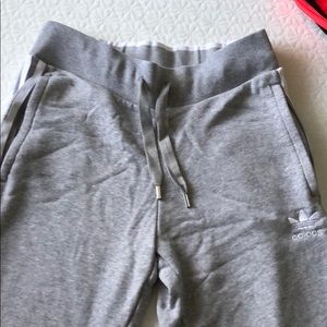Adidas grey jogger sweatpants!!
